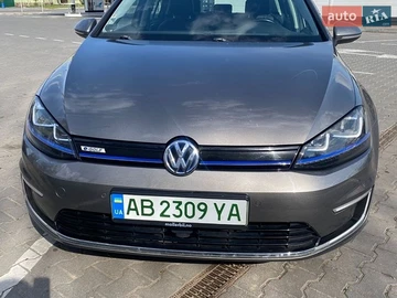 Авто Volkswagen E-Golf 2014 № 8761266
