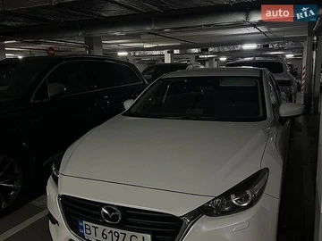 Авто Mazda 3 2017 № 8761443