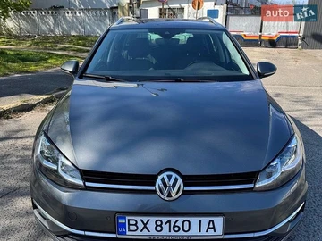 Авто Volkswagen Golf 2019 № 8761611