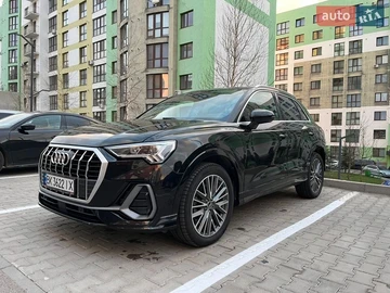Авто Audi Q3 2019 № 8761622