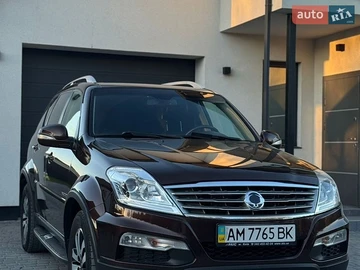Авто SsangYong Rexton 2014 № 8762012