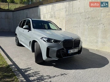 Авто BMW X5 2023 № 8762117