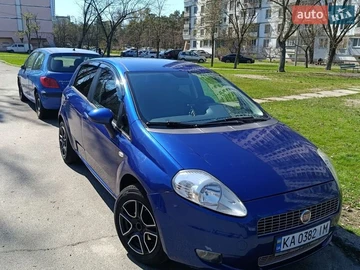 Авто Fiat Grande Punto 2009 № 8762125