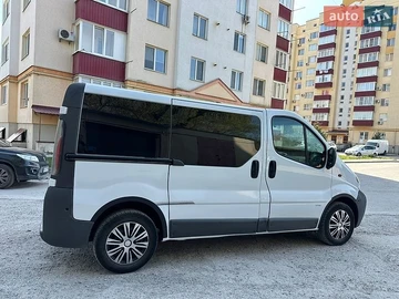 Авто Opel Vivaro 2002 № 8762381