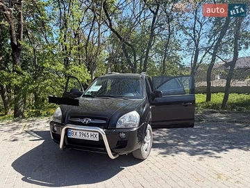Авто Hyundai Tucson 2007 № 8762384