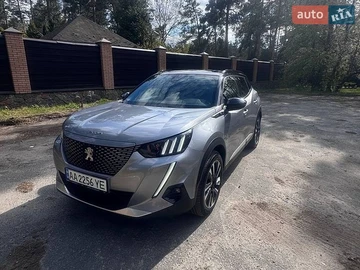 Авто Peugeot E-2008 2021 № 8762431