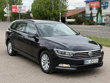 Авто Volkswagen Passat 2018 № 8762434