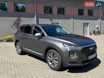 Авто Hyundai Santa Fe 2019 № 8762870