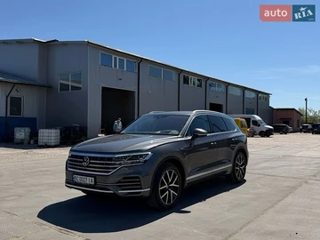 Авто Volkswagen Touareg 2022 № 8763040