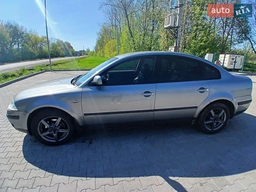 Авто Volkswagen Passat 2002 № 8763072