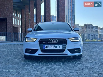 Авто Audi A4 2013 № 8763265