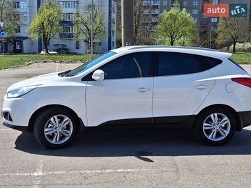 Авто Hyundai Ix35 2012 № 8763270
