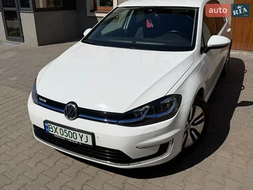 Авто Volkswagen E-Golf 2018 № 8763290