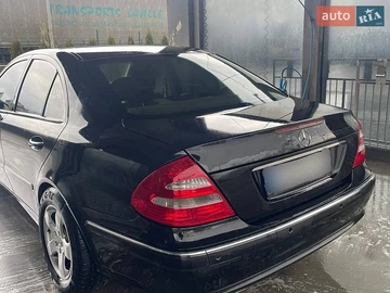 Авто Mercedes E-Class 2004 № 8763741