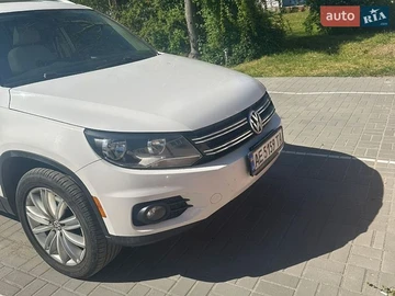 Авто Volkswagen Tiguan 2012 № 8763903