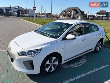 Авто Hyundai Ioniq 2016 № 8763907