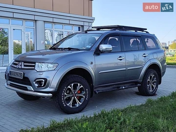 Авто Mitsubishi Pajero Sport 2013 № 8764122