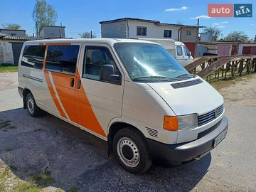 Авто Volkswagen Transporter 2002 № 8764359