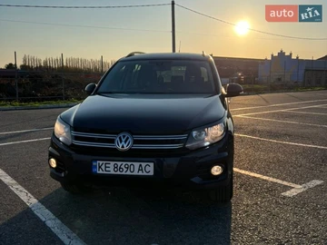 Авто Volkswagen Tiguan 2010 № 8764665