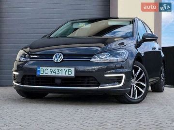 Авто Volkswagen E-Golf 2019 № 8764688