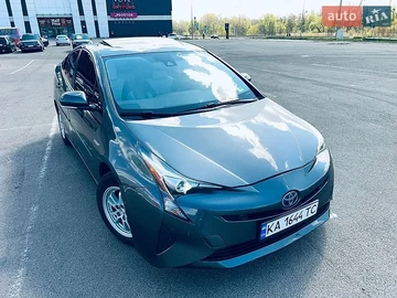 Авто Toyota Prius 2018 № 8765129
