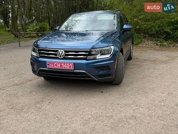 Авто Volkswagen Tiguan 2019 № 8765241