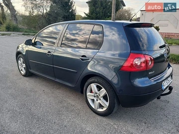 Авто Volkswagen Golf 2007 № 8765350