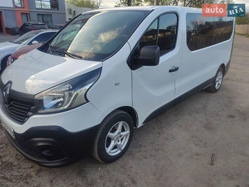 Авто Renault Trafic 2017 № 8765504