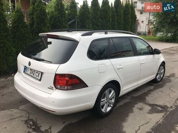 Авто Volkswagen Golf 2013 № 8765714