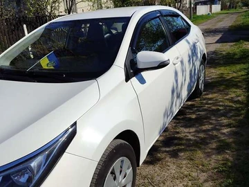 Авто Toyota Corolla 2018 № 8765727