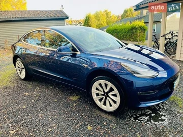 Авто Tesla Model 3 2019 № 8765756