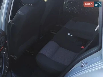 Авто  V 2018 № 8765954