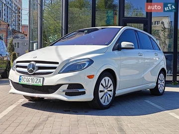 Авто Mercedes B-Class 2016 № 8766149