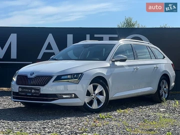 Авто Skoda Superb 2018 № 8766174