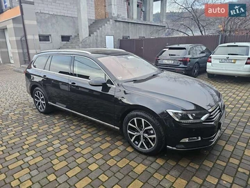 Авто Volkswagen Passat 2017 № 8766181
