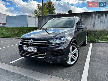 Авто Volkswagen Touareg 2012 № 8766184