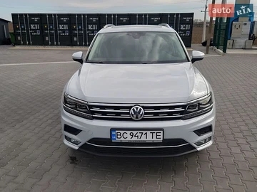 Авто Volkswagen Tiguan 2018 № 8766189