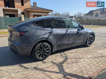 Авто Tesla Model Y 2021 № 8766343