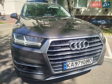 Авто Audi Q7 2018 № 8766355