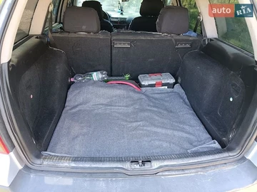 Авто  Marshell 2000 № 8766385