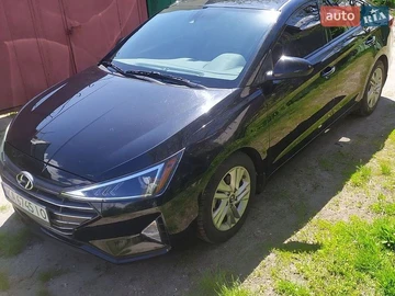 Авто Hyundai Elantra 2019 № 8766608
