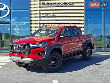 Авто Toyota Hilux 2023 № 8766683