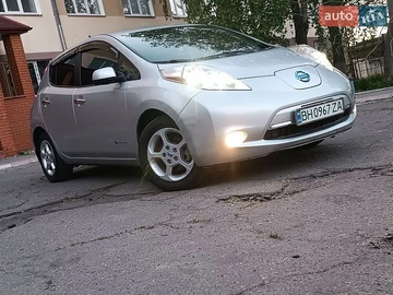 Авто Nissan Leaf 2013 № 8766707