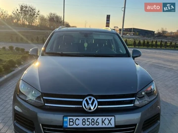 Авто Volkswagen Touareg 2011 № 8767030