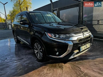 Авто Mitsubishi Outlander 2019 № 8767040