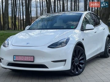Авто Tesla Model Y 2021 № 8767081