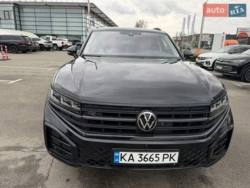Авто Volkswagen Touareg 2025 № 8767281