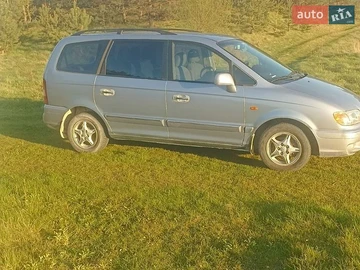 Авто Hyundai Trajet 2004 № 8767317