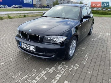 Авто BMW 1 Series 2007 № 8767358