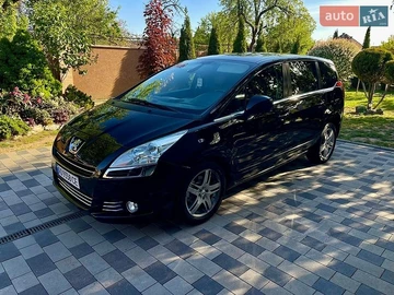 Авто Peugeot 5008 2010 № 8767545